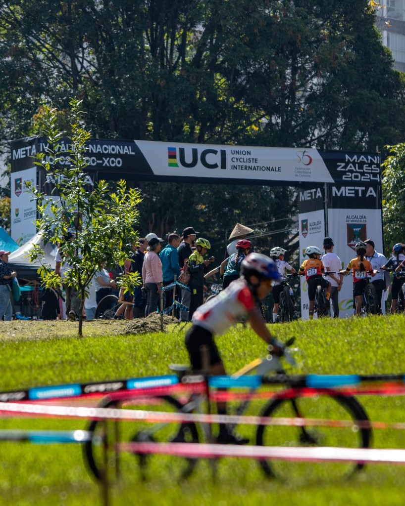 Categoría infantil en evento UCI